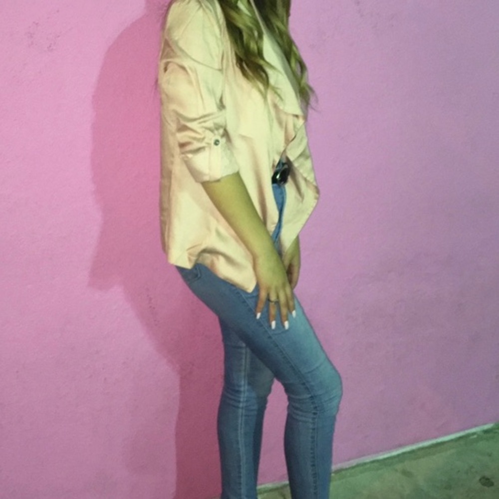 Pink blazer - Picture 3 of 6